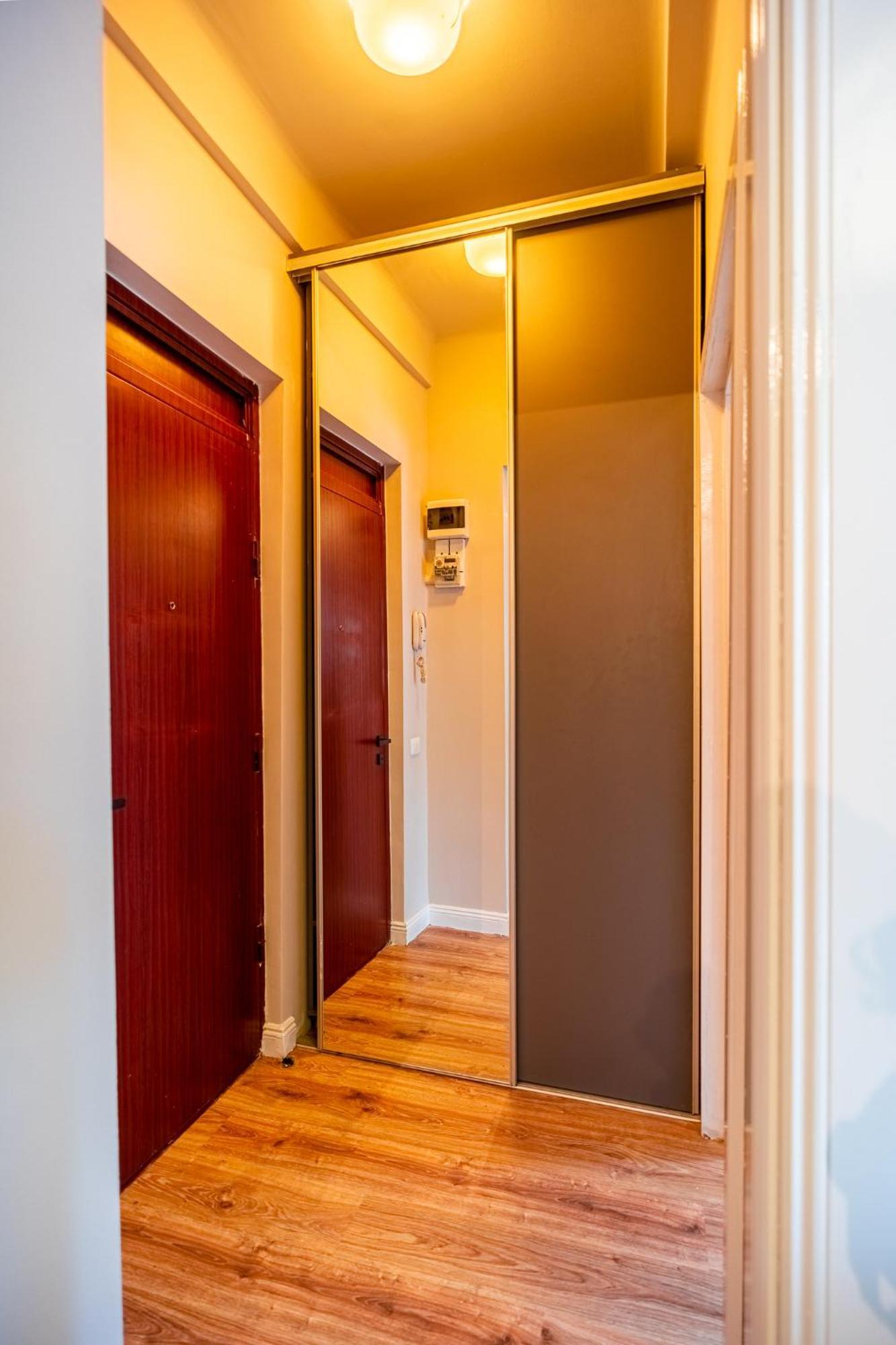 Cozy Apartments Near Calea Victoriei بوخارست المظهر الخارجي الصورة
