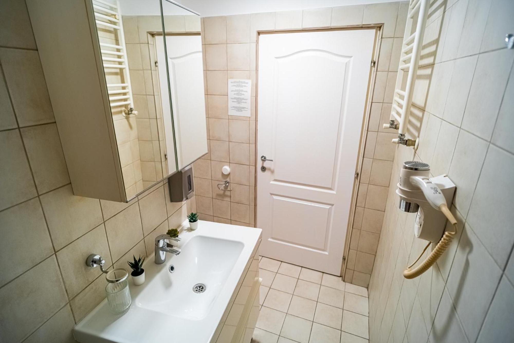 Cozy Apartments Near Calea Victoriei بوخارست المظهر الخارجي الصورة