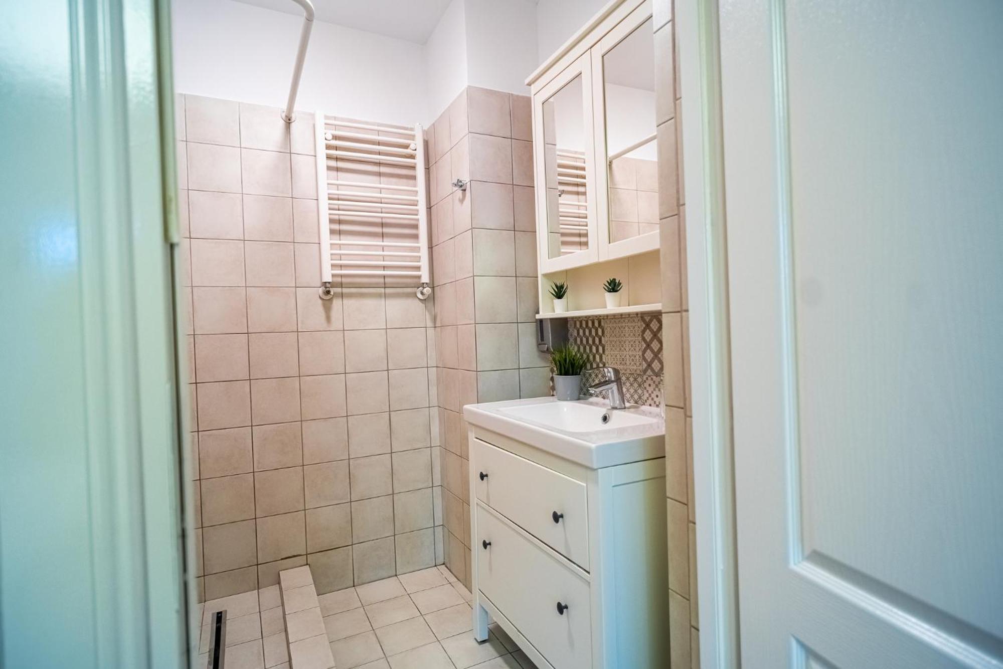 Cozy Apartments Near Calea Victoriei بوخارست المظهر الخارجي الصورة