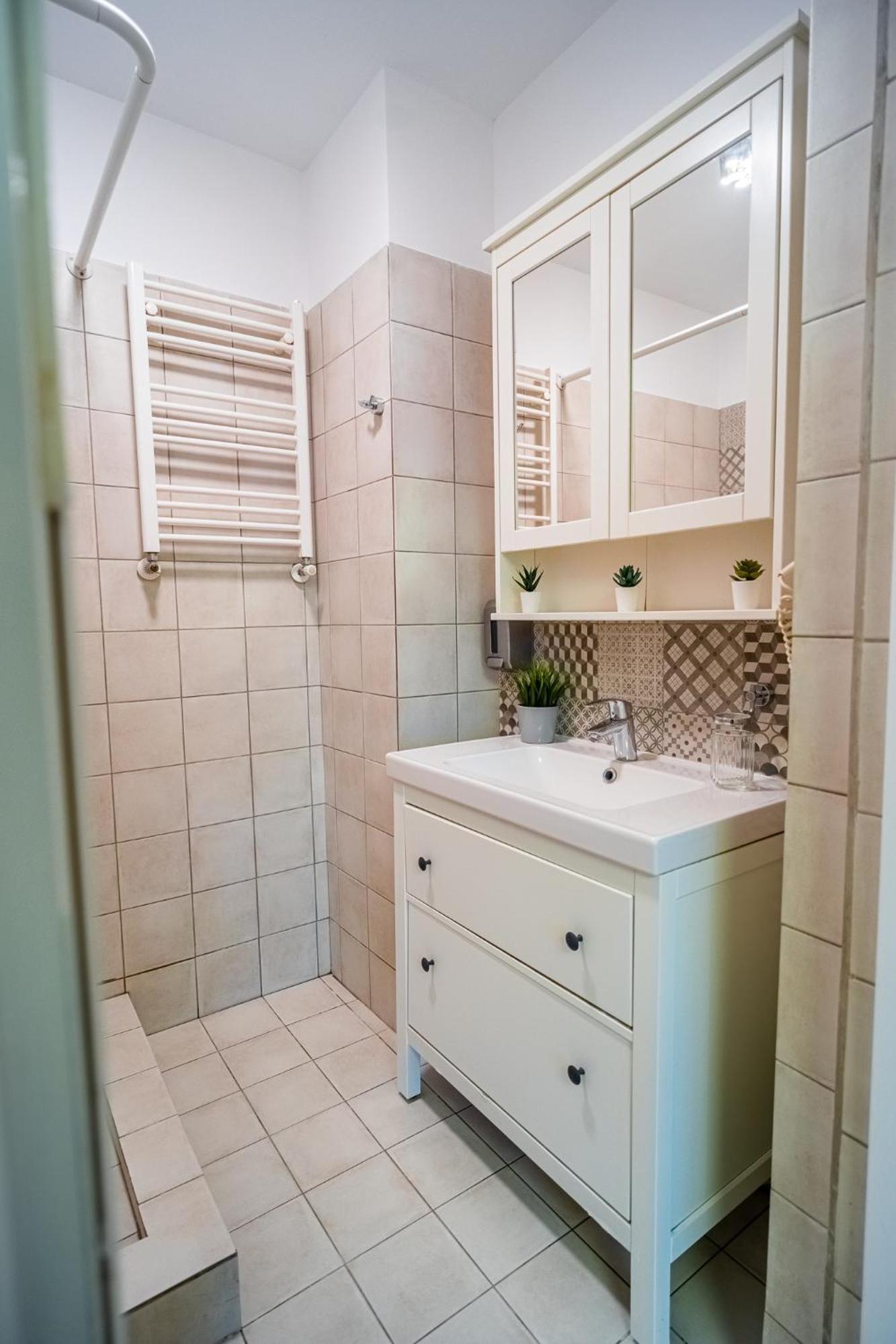Cozy Apartments Near Calea Victoriei بوخارست المظهر الخارجي الصورة