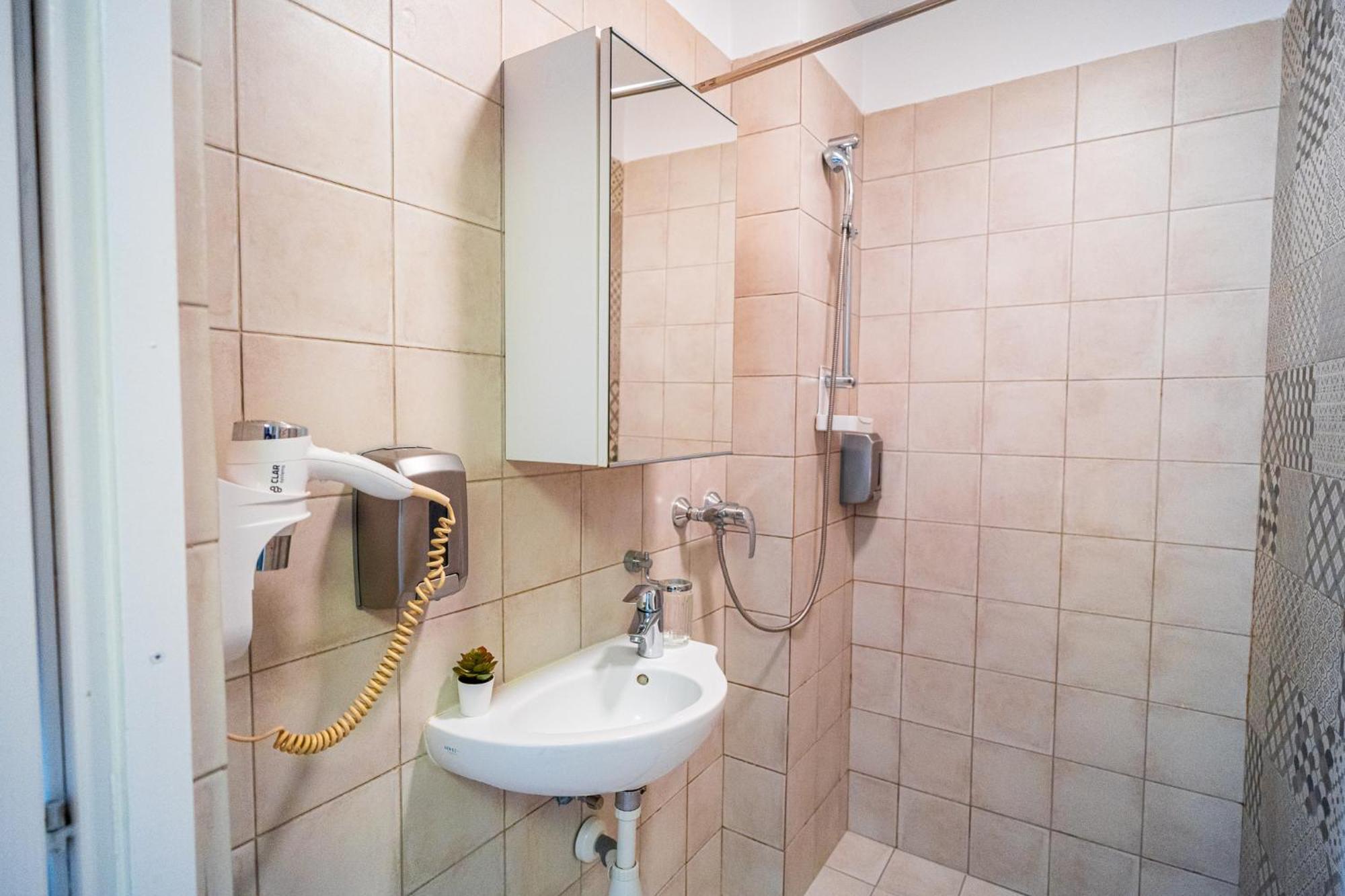 Cozy Apartments Near Calea Victoriei بوخارست المظهر الخارجي الصورة