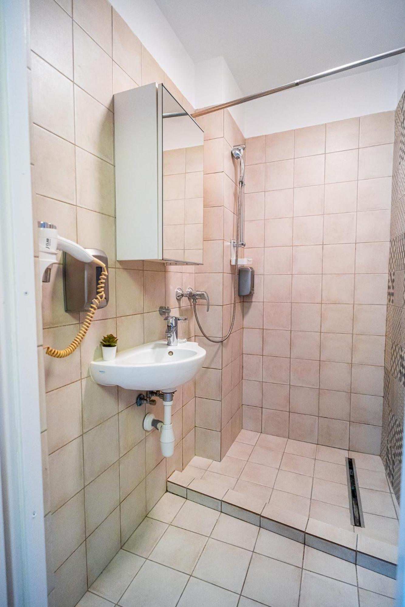 Cozy Apartments Near Calea Victoriei بوخارست المظهر الخارجي الصورة